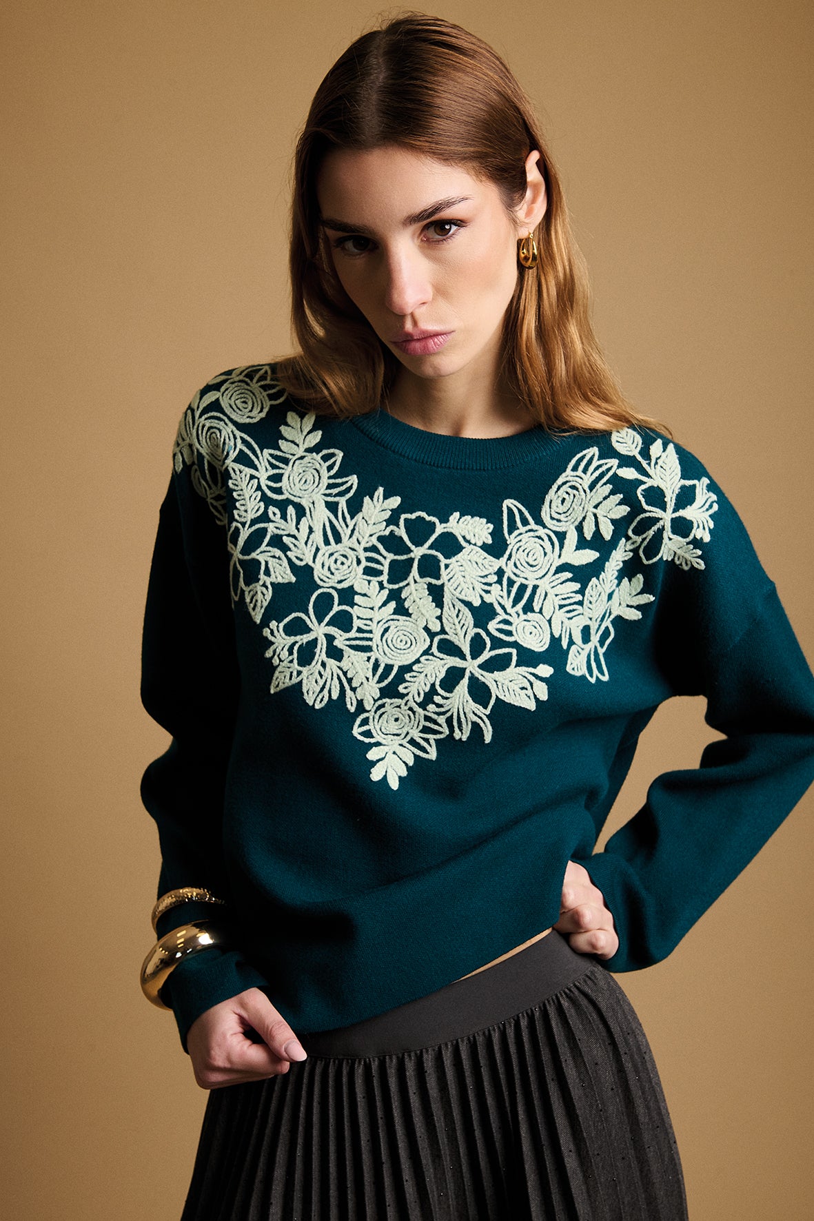 PULL 06BJ7942