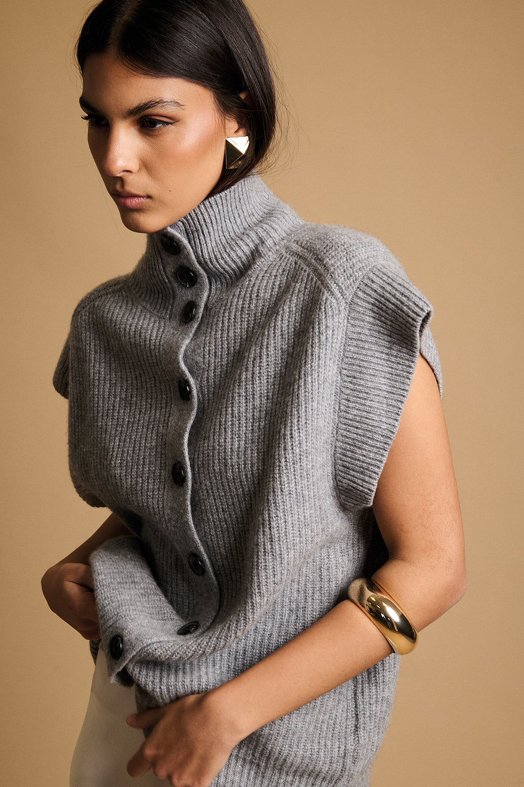 PULL 06BQ10498