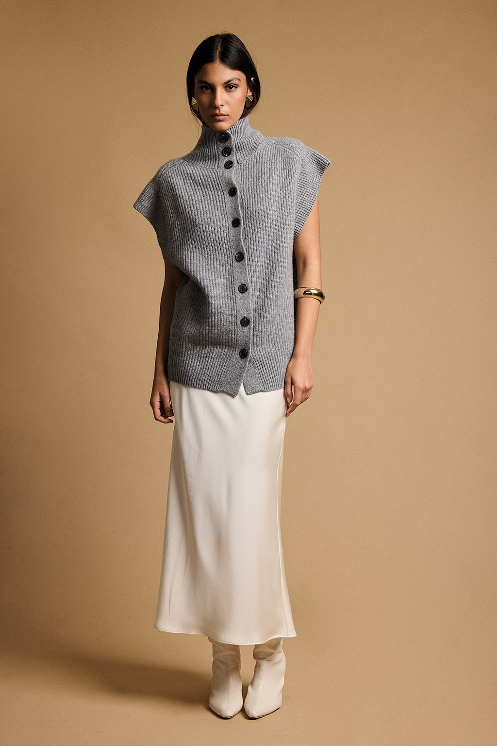 PULL 06BQ10498