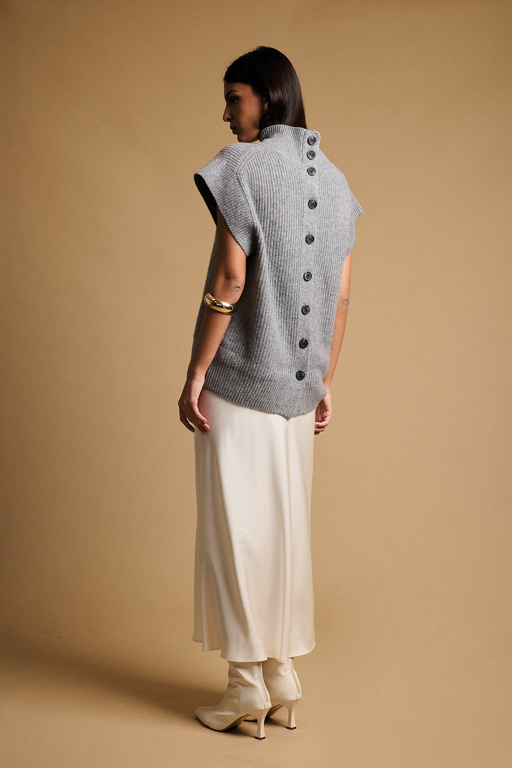 PULL 06BQ10498