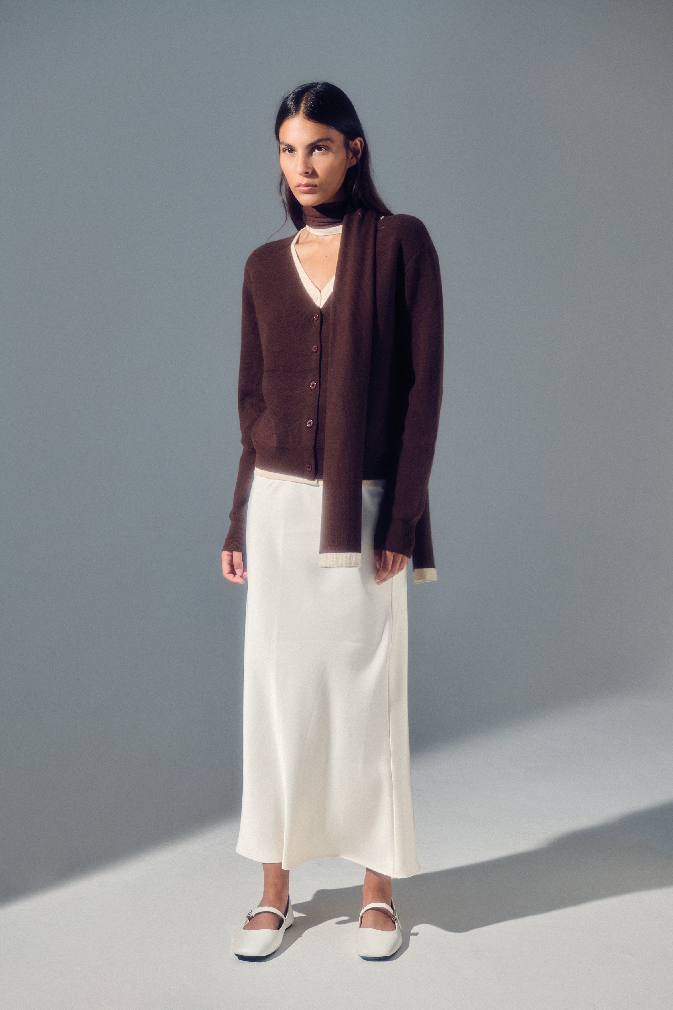 CARDIGAN + KNITTED SCARF 04BJ7898